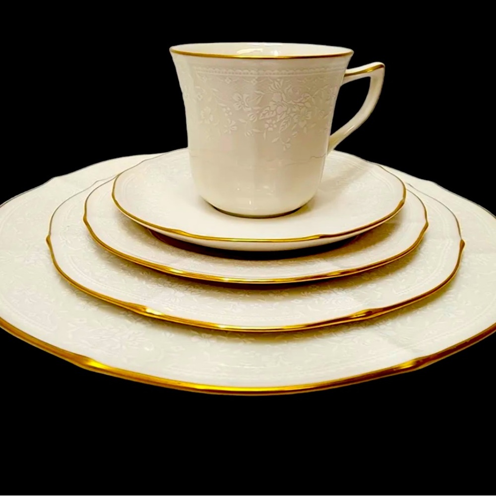 Noritake China Chandon Gold 5 Piece Place Setting Vintage  Original SET OF 2
